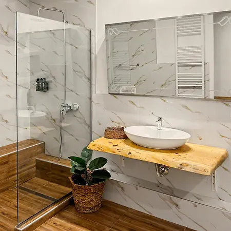 Estia Premium - 80 Squaremeter Cozy Loft Center Apartmán